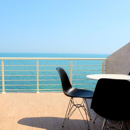 Vip Apartments Sovinion Odessa Extérieur photo