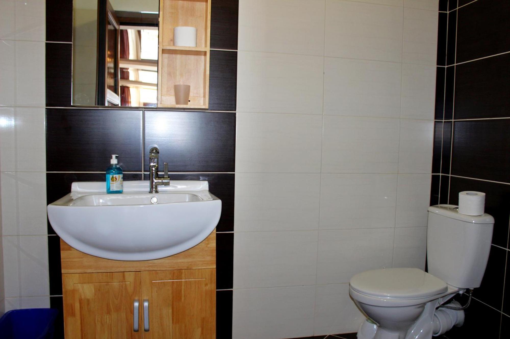 Vip Apartments Sovinion Odessa Extérieur photo